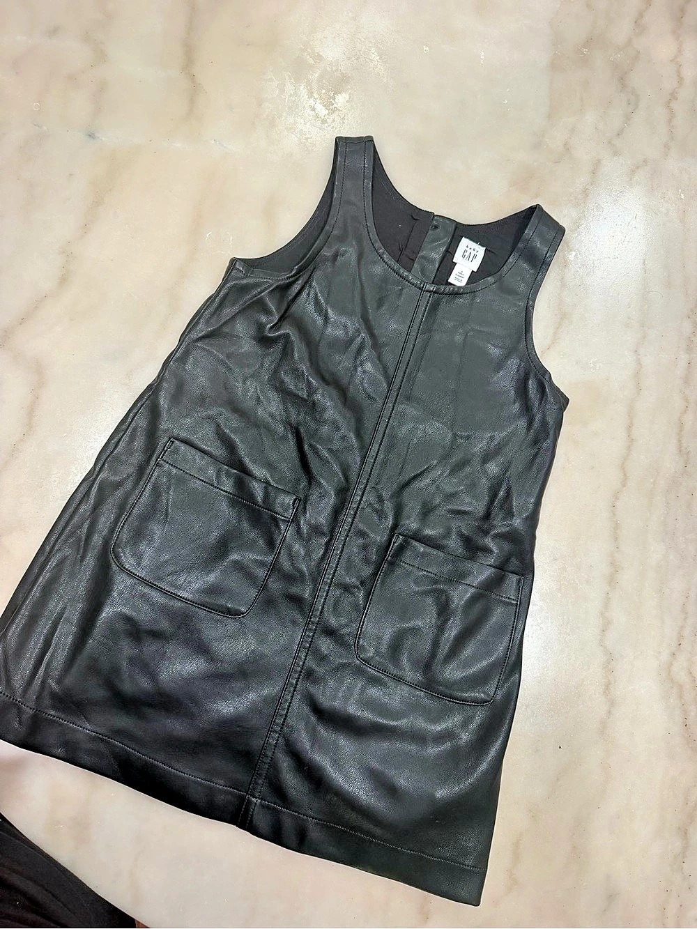 baby GAP Black Vest Size 4 NWT